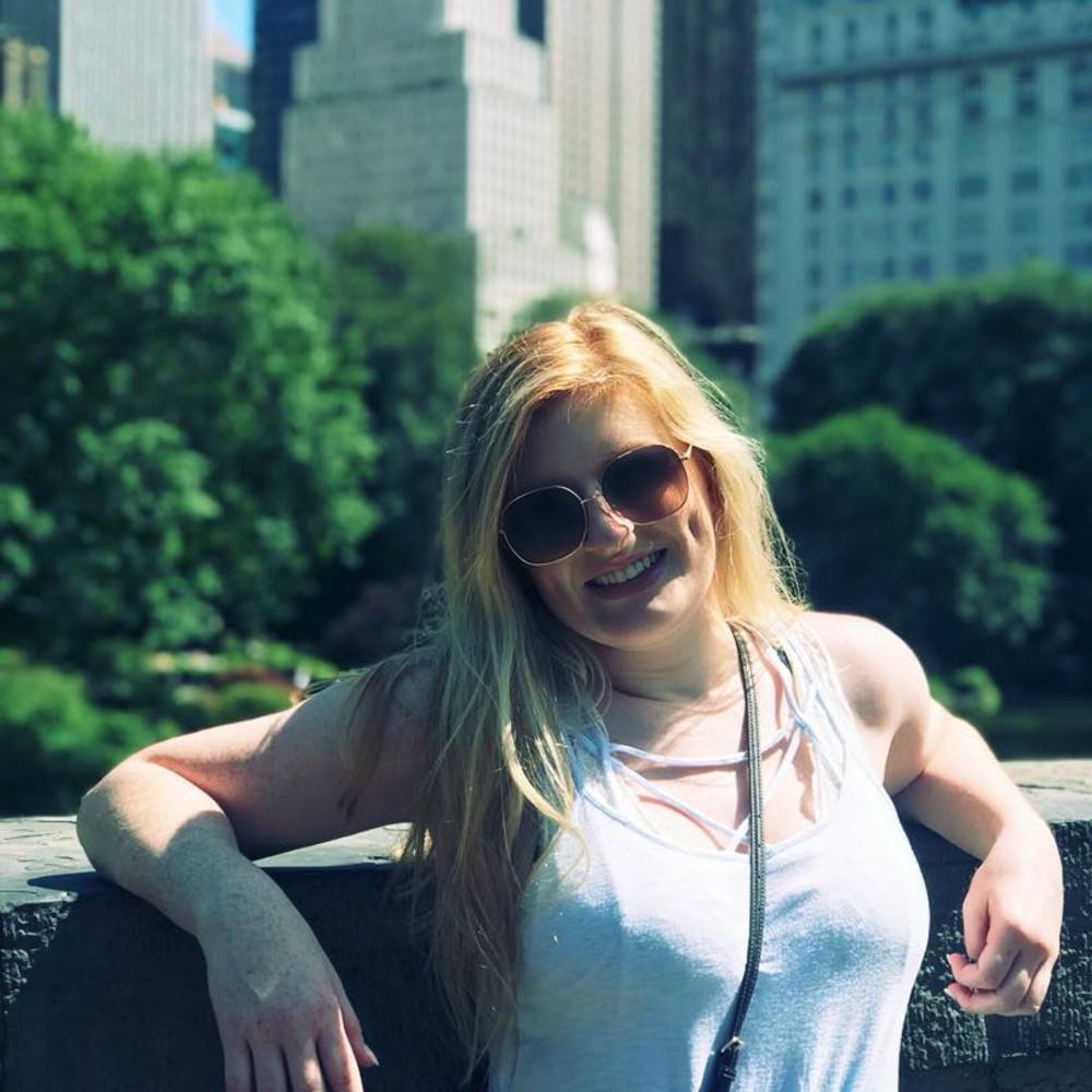 Meet your Posher, Emily